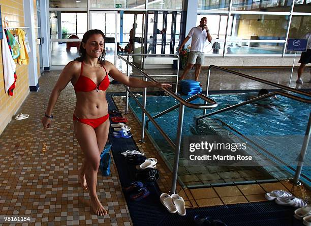 Susianna Kentikian of Germany attends a training session at the Wandsbek swimming hall on March 31, 2010 in Hamburg, Germany. The WBA, WBO & WIBF...