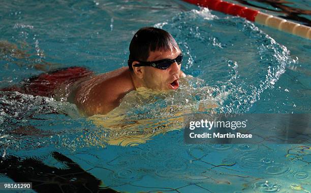 Heavyweight fighter Ruslan Chagaev in action during a training session at the Wandsbek swimming hall on March 31, 2010 in Hamburg, Germany. The WBA,...