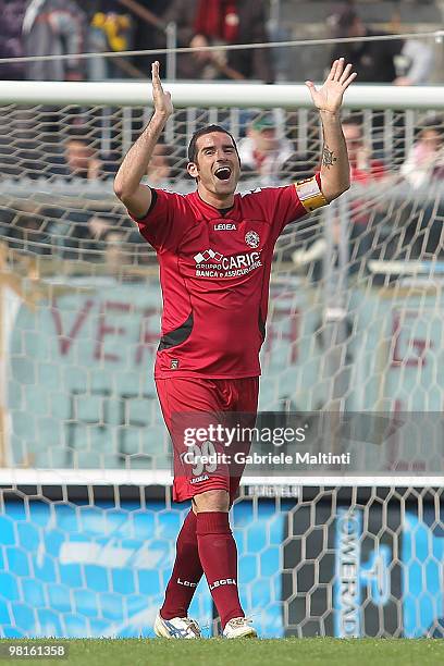 Cristiano Lucarelli of AS Livorno Calcio shows his dejection during the Serie A match between AS Livorno Calcio and AS Bari at Stadio Armando Picchi...