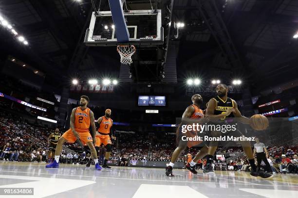 Alan Anderson of Killer 3s dribbles against 3's Company during week one of the BIG3 three on three basketball league at Toyota Center on June 22,...