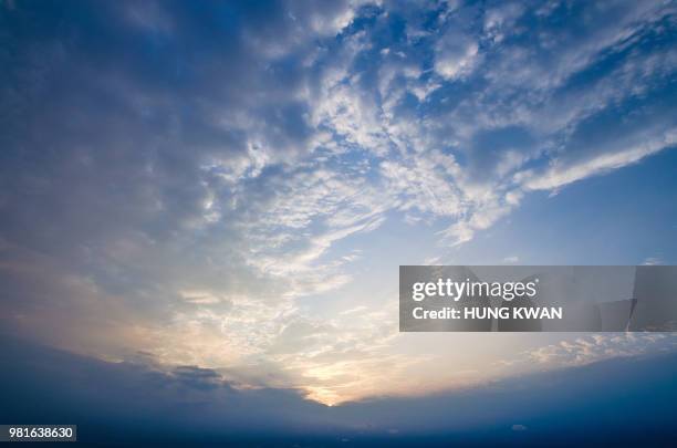 tai o sunset 1 by kh - tai o fotografías e imágenes de stock