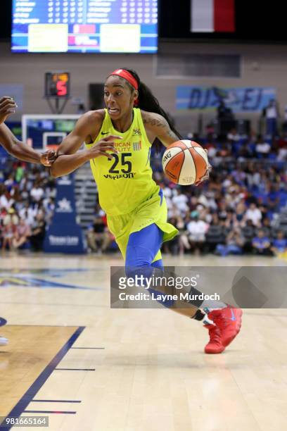 Glory Johnson of the Dallas Wings handles the ball against the Los Angeles Sparks on June 22, 2018 at the College Park Center in Arlington, Texas....