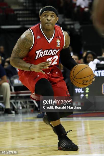 Rashad McCants of Trilogy handles the ball against Tri State during week one of the BIG3 three on three basketball league at Toyota Center on June...