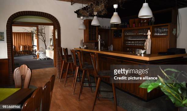 March 2018, Germany, Kirchboitzen: The bar of the tavern 'Zum Domkreuger' was renovated. The inn was purchased 11 December 2015 by the cooperative...