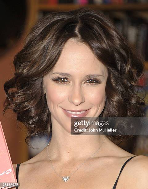 Actress/Producer Jennifer Love Hewitt signs copies of her new book "How I Shot Cupid" at Borders Books & Music on March 26, 2010 in Northridge,...