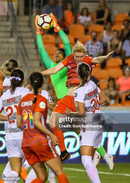 Portland Thorns FC goalkeeper Adrianna Franch traps the ball during the soccer match between the Portland Thorns and Houston Dash on June 22, 2018 at...