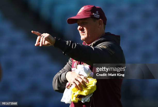 Queensland coach Kevin Walters talks to players during the Queensland Maroons State of Origin captain's run at ANZ Stadium on June 23, 2018 in...