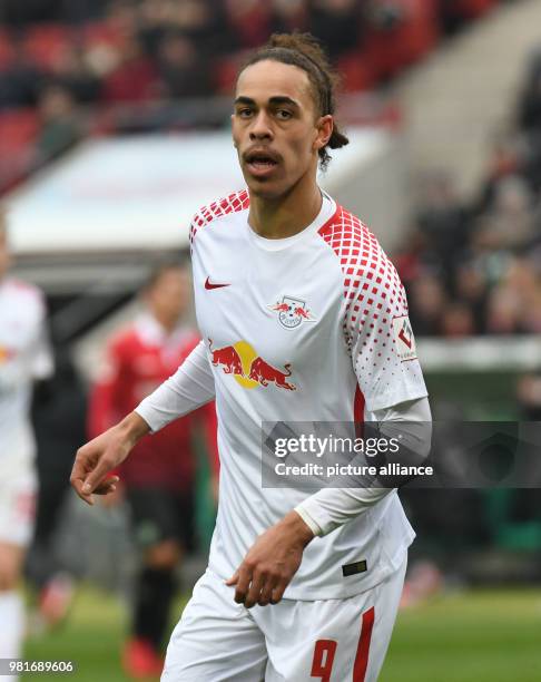 March 2018, Germany, Hannover: soccer, Bundesliga, Hannover 96 vs RB Leipzig in the HDI Arena. Leipzig's Yussuf Poulsen in action. Photo: Peter...