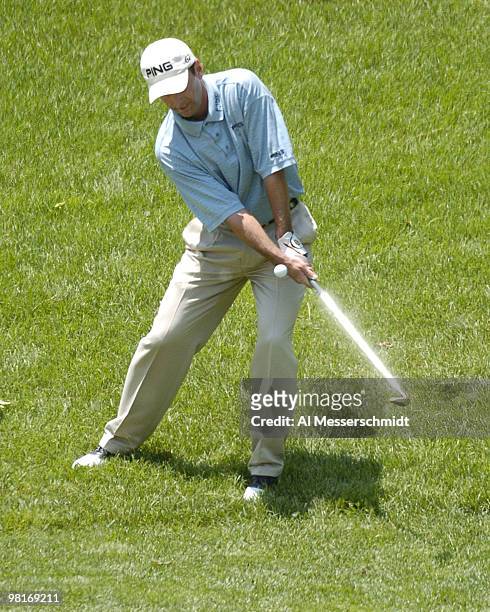 Kevin Sutherland competes in first-round play in The Memorial Tournament, June 3, 2004 in Dublin, Ohio.