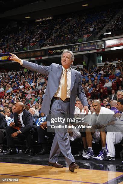Head coach Paul Westphal of the Sacramento Kings points during the game against the Oklahoma City Thunder at Arco Arena on March 7, 2010 in...