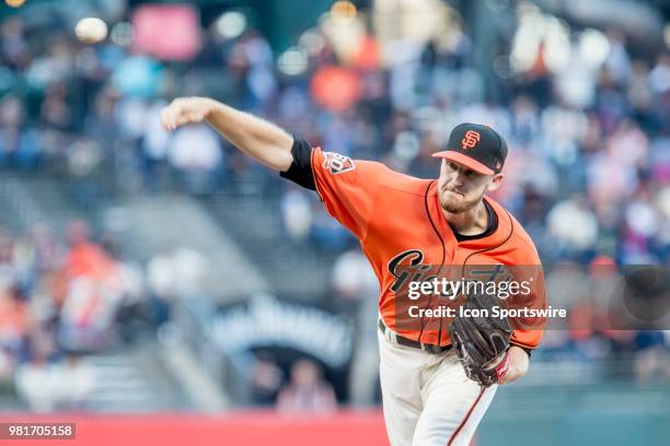 Pitcher Stratton Chris Stratton Photos and Premium High Res Pictures - Getty Images