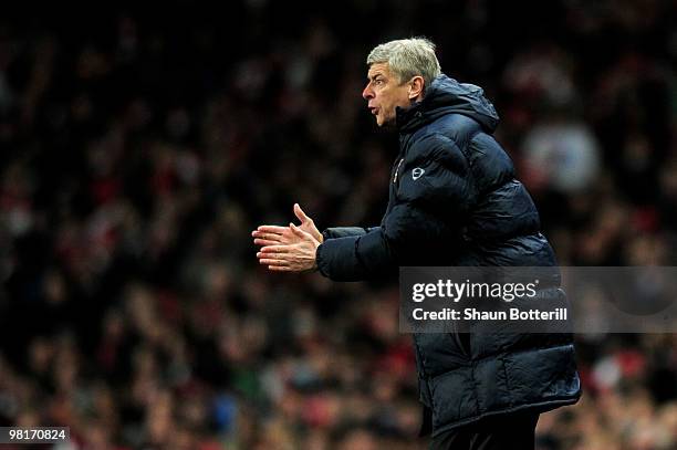 Arsene Wenger the Arsenal manager shouts instructions from the sidelines during the UEFA Champions League quarter final first leg match between...