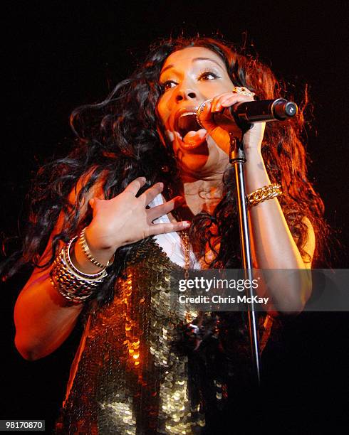 Melanie Fiona performs at Philips Arena on March 30, 2010 in Atlanta, Georgia.