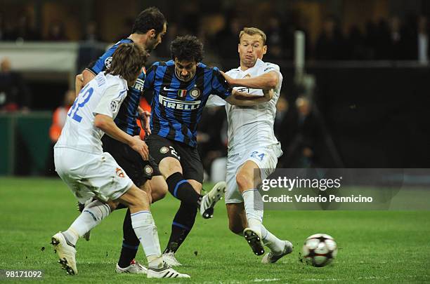 Diego Milito of FC Internazionale Milano scores during the UEFA Champions League Quarter Finals, First Leg match between FC Internazionale Milano and...