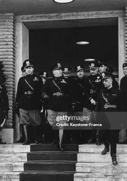 Benito Mussolini lors de l'inauguration du centre cinématographique expérimental pour jeunes acteurs à Rome en Italie.