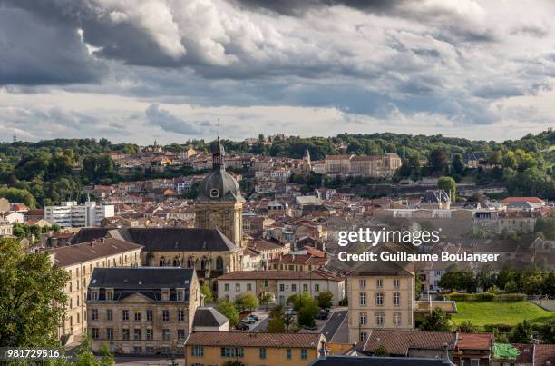 landscape with old town, bar-le-duc, meuse, lorraine, france - lotharingen stockfoto's en -beelden