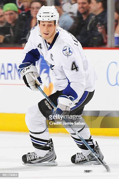 Forward Vincent Lecavalier of the Tampa Bay Lightening skates with the puck against the Columbus Blue Jackets on March 30, 2010 at Nationwide Arena...