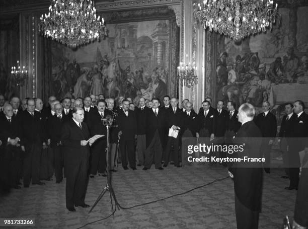 Discours d'Edouard Daladier lors de la cérémonie d'investiture du président de la république Albert Lebrun au palais de l'Elysée à Paris en France,...