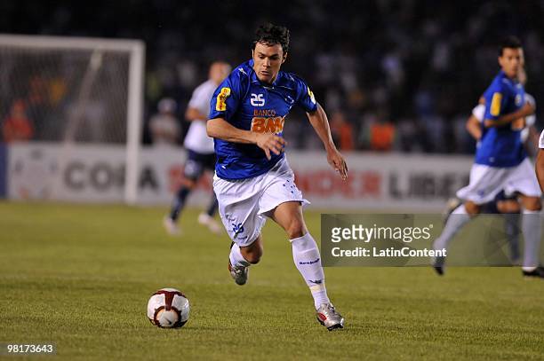 Kleber of Brazil's Cruzeiro in action during a match against Argentina's Velez Sarsfield as part of the Libertadores Cup 2010 at Mineirao Stadium on...
