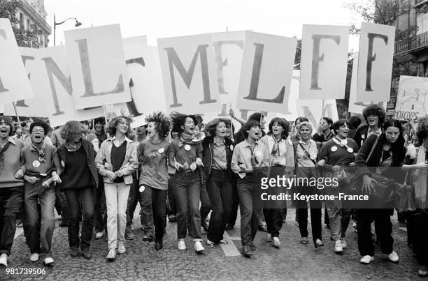 Le 7 octobre 1979, à Paris en France, à la veille du réexamen par le parlement de la loi provisoire décrétée en 1974 sur l'avortement libre, des...