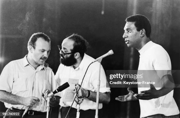 Discours du leader noir américain Stokely Carmichael à la 'Round House' à Chalk Farm à Londres en Angleterre au Royaume-Uni.