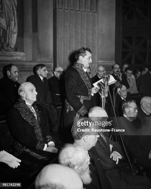 Discours de remerciement de Marcel Pagnol lors de son élection à l'Académie française à Paris en France, le 27 mars 1947.