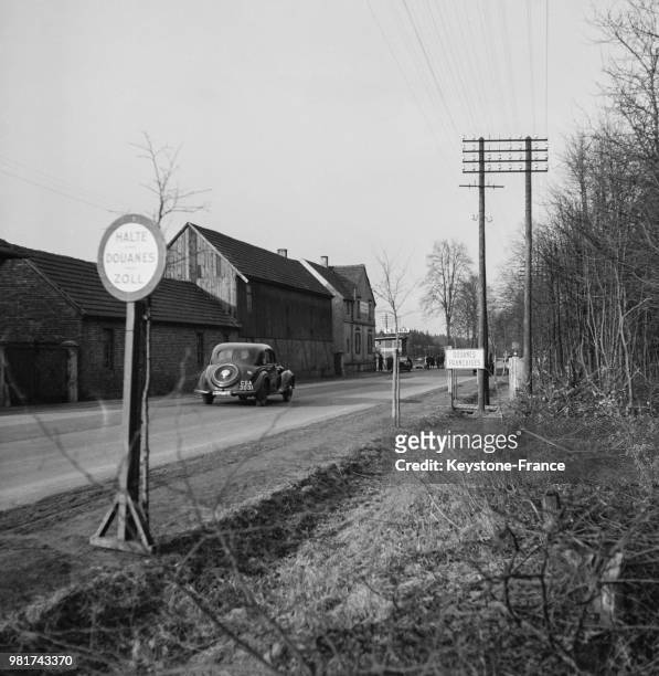 Arrivée au poste frontière de la Sarre , en France, le 26 mars 1947.