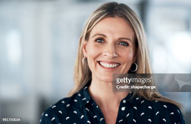 run your company with confidence - beautiful woman stock pictures, royalty-free photos & images