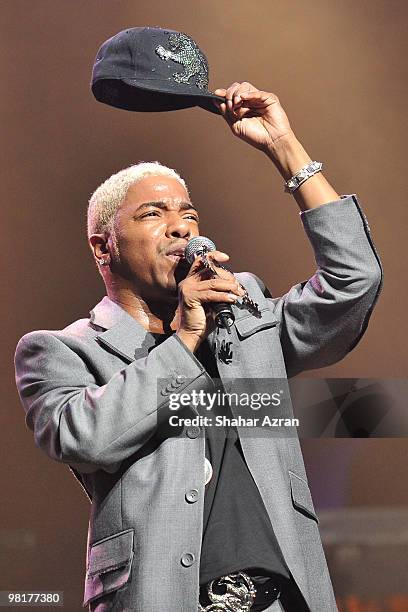 Sisqo of Dru Hill performs during the Amateur Night Show Off Quarter Finals at The Apollo Theater on March 31, 2010 in New York City.