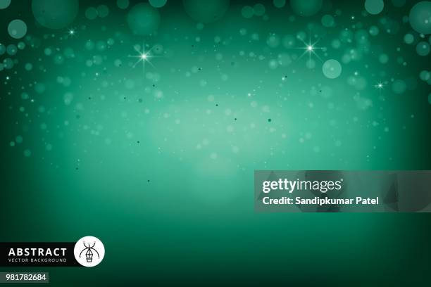 stockillustraties, clipart, cartoons en iconen met intreepupil kleine kleurrijke christmas lights bokeh - groene acthergrond