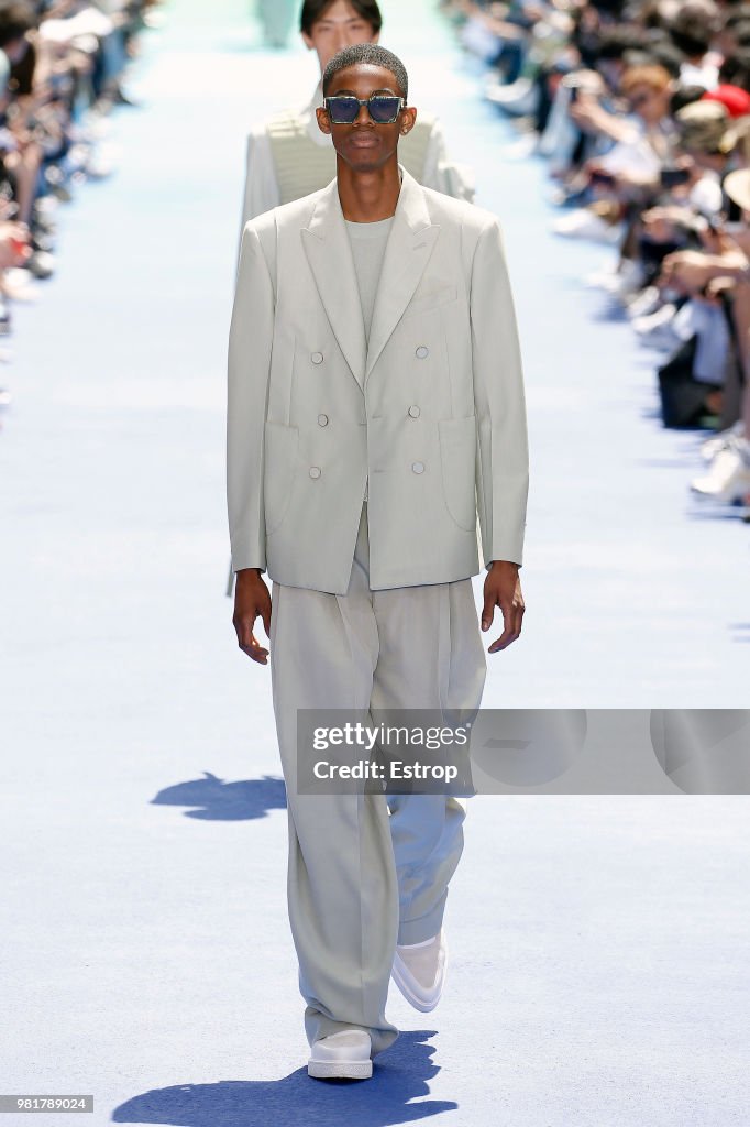 Louis Vuitton: Runway - Paris Fashion Week - Menswear Spring/Summer 2019