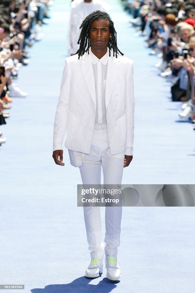 Louis Vuitton: Runway - Paris Fashion Week - Menswear Spring/Summer 2019