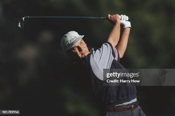 Kevin Sutherland of the United States during the Nissan Los Angeles Open golf tournament on 27 February 1998 at the Valencia Country Club,Valencia,...