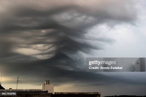 drapes clouds - zwiebel - fotografias e filmes do acervo