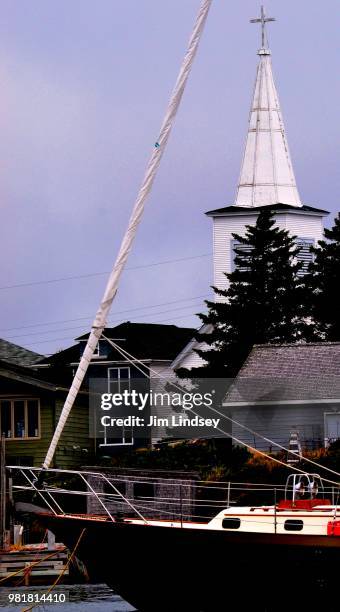 church through the jib - jib stock pictures, royalty-free photos & images