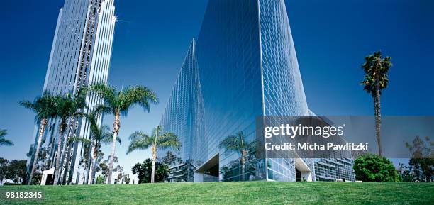 crystal cathedral in los angeles, usa - crystal cathedral imagens e fotografias de stock