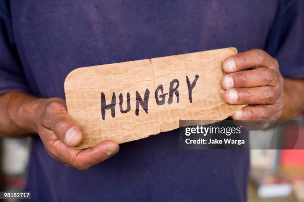 hungry homeless plea in santa fe, new mexico - jake warga stock-fotos und bilder