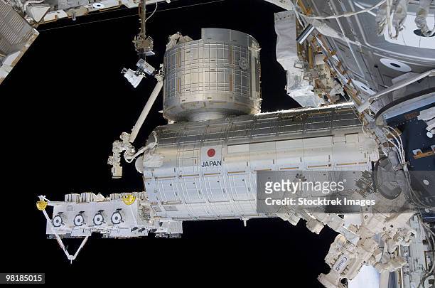 the japanese experiment module kibo laboratory and exposed facility - kibo iss module stock pictures, royalty-free photos & images