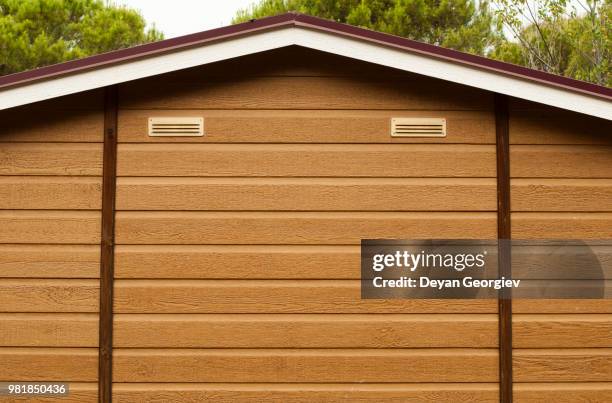mobile homes - construction trailer stock pictures, royalty-free photos & images