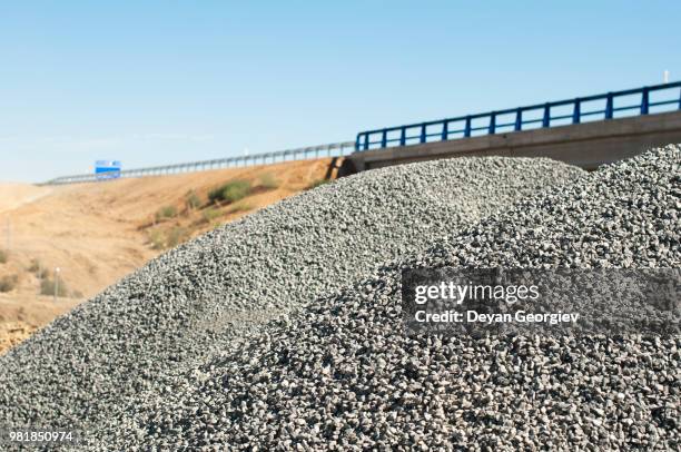 asphalt and asphalting the road - asphalting stock pictures, royalty-free photos & images