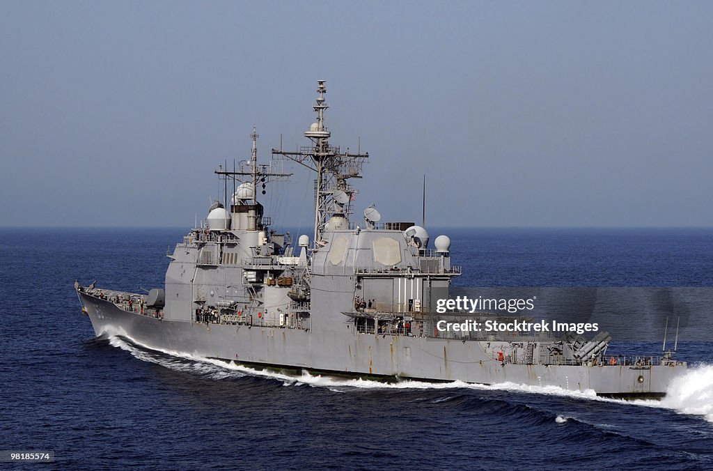 USS Chosin underway in the Indian Ocean.