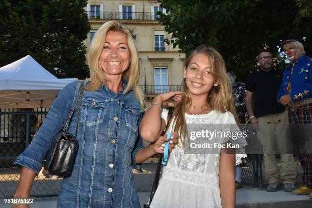 Natty Belmondo and her daughter Stella Belmondo attend Fete des Tuileries on June 22, 2018 in Paris, France.