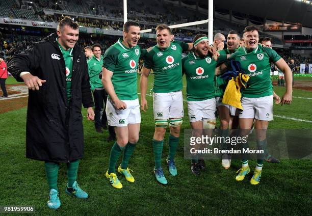 Sydney , Australia - 23 June 2018; Ireland players, from left, Peter O'Mahony, Jonathan Sexton, Jordi Murphy, Rob Herring, Rob Kearney and Jacob...