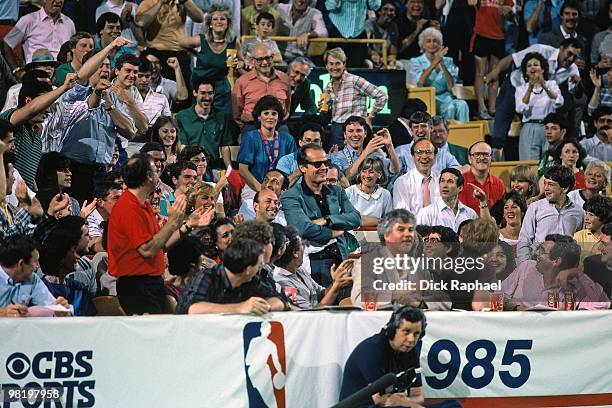 Actor Jack Nicholson attends the 1985 NBA Finals between the Los Angeles Lakers and the Boston Celtics at the Boston Garden in Boston, Massachusetts....