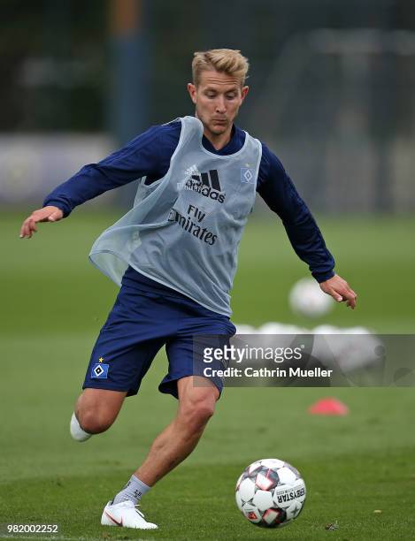 Lewis Holtby in action during the first training session of the new season at Volksparkstadion on June 23, 2018 in Hamburg, Germany. Hamburger SV...