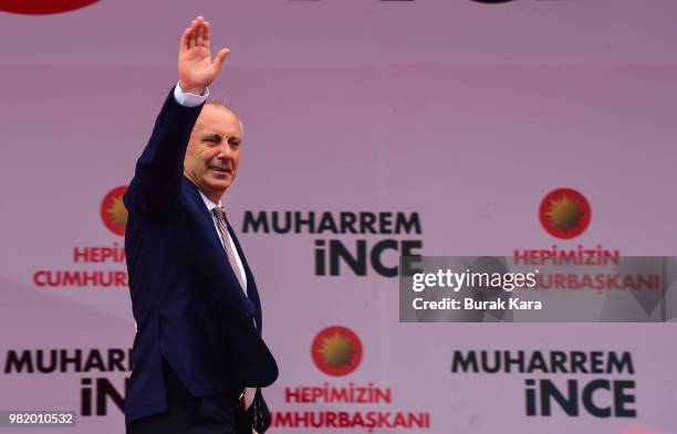 Muharrem Ince, presidential candidate of Turkey's main opposition Republican People's Party adressess his supporters during a election rally on June...