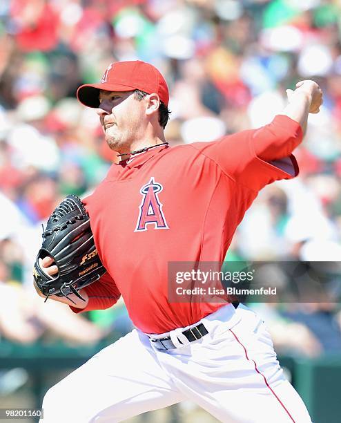 Joe Saunders of the Los Angeles Angels of Anaheim pitches during a Spring Training game against the Arizona Diamondbacks on March 17, 2010 at Tempe...
