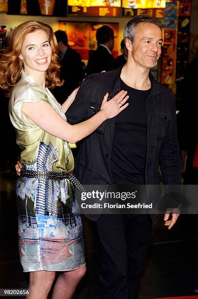 Actress Thekla Reuten and actor Hannes Jaenicke attend the premiere of 'Waffenstillstand' at cinema Kulturbrauerei on April 1, 2010 in Berlin,...