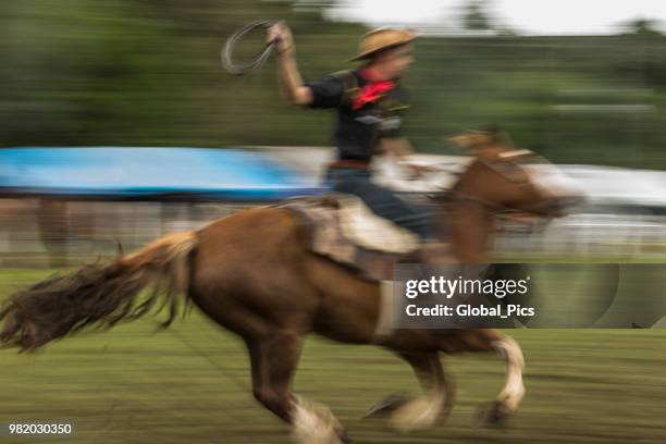 rodeo - brazil (rodeo crioulo) - gaucho festival stock pictures, royalty-free photos & images