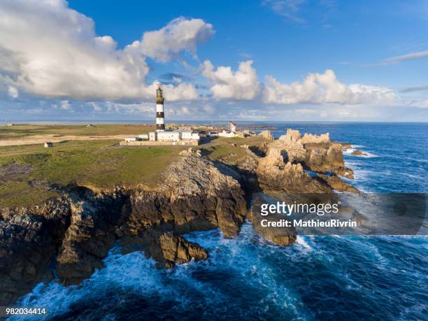 france from the sky : ouessant and the créac'h lighthouse - ouessant photos et images de collection